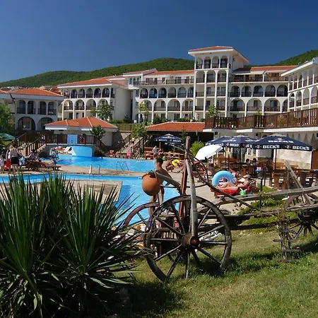 شقة Private Apartament In Bells / частен апартамент в комплекс камбани